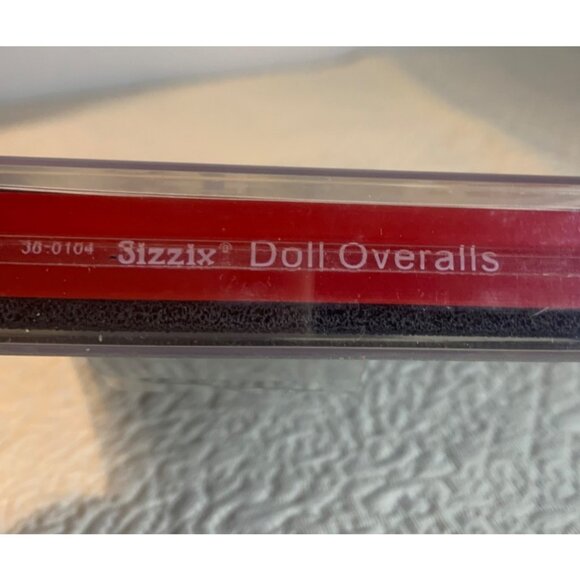 Sizzix Originals Doll Overalls Large Die Cut 38-0104 Craft Embellishment - Picture 5 of 16